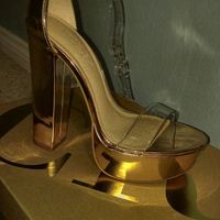 Shoes Shoes Shoes.... Shoe me your Shoes