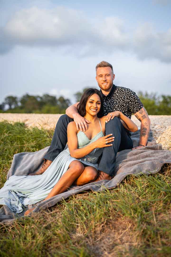 Engagement Photos--pic Heavy - 17