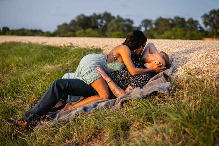 Engagement Photos--pic Heavy - 20