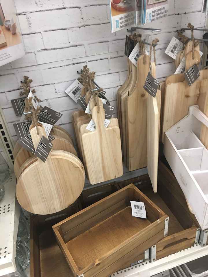 Ideas for cutting board table numbers
