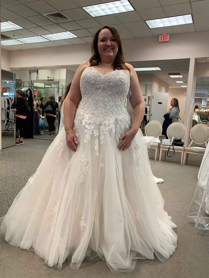 Plus-sized Brides!!! - 2