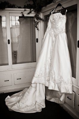 I need inspiration...show me your DRESS!! :)