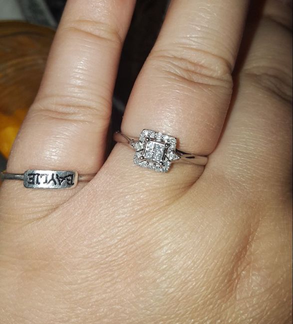 Show me your engagement rings!! 11