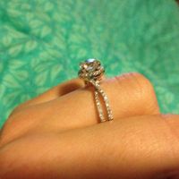 I'd love to see everyone's engagment rings.