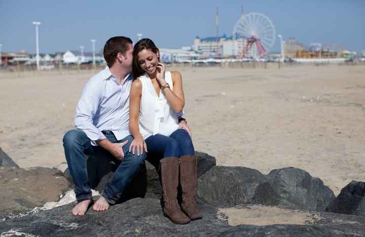 Can't sleep :( *engagement photos attached