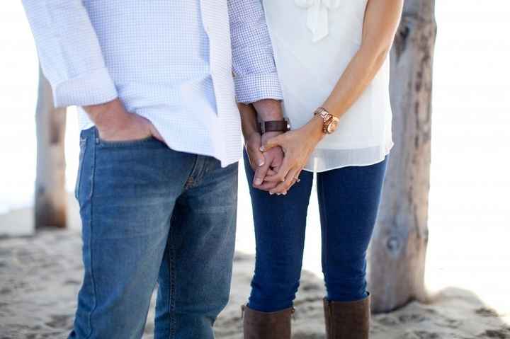 Can't sleep :( *engagement photos attached