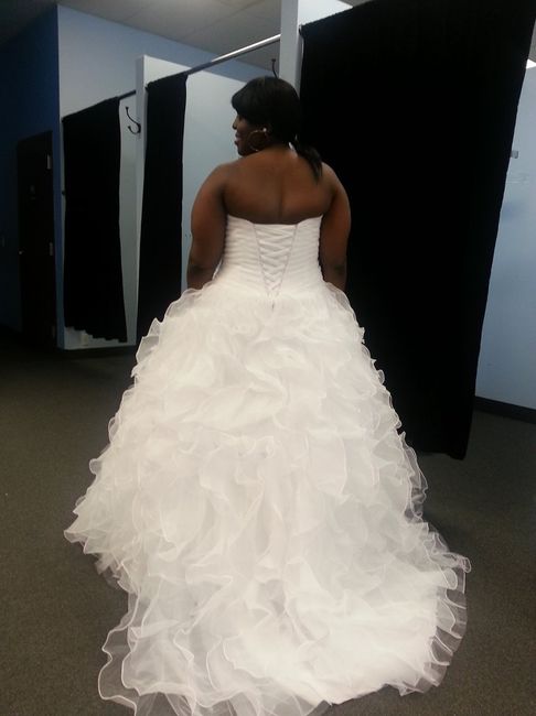 DRESS IS Perfect !! (pics)