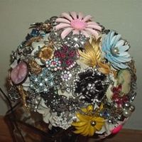 Brooch Bouquet and Bottle Bonanza (DIY)