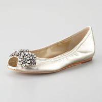 WANTED: Badgley Mischka Pumps & Vera Wang Luna Flats!