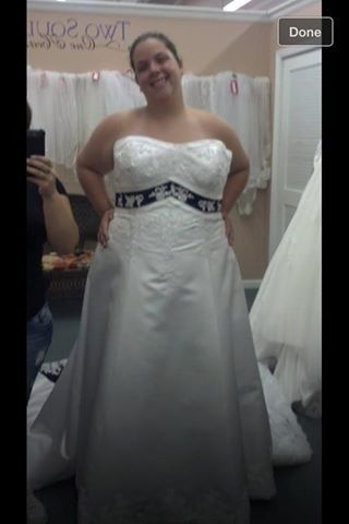 Plus size brides (what looks good) Show you're stuff!!!!