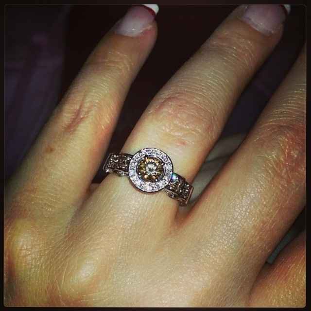 Let's make our long Friday afternoons better with some dress and rings!!'