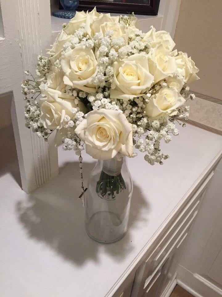 Bridal Bouquet, white or color?