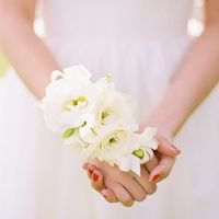 what flowers go with this?