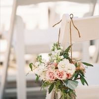 Calling all DIY Brides -- Need a solution for outdoor wedding decor!