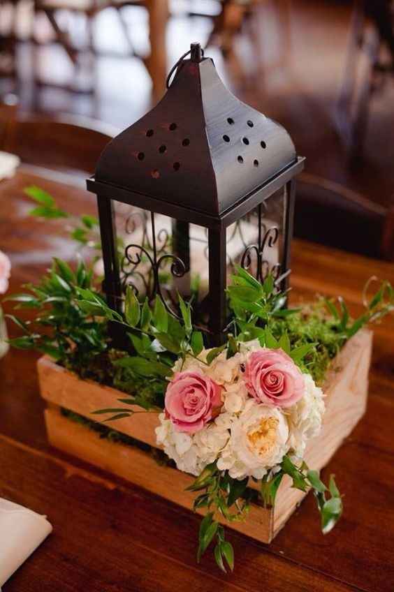 Rustic centerpiece