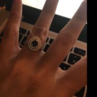 Pear shaped engagement rings - 1