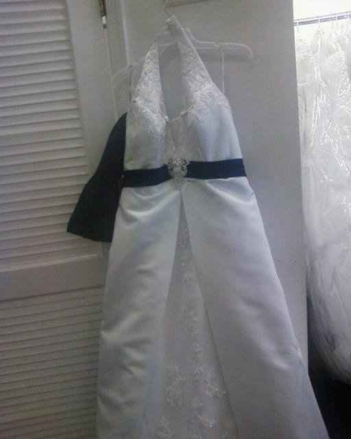 How many dresses did you try on before you found yours?