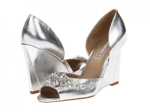 Show me your shoes.. Please!