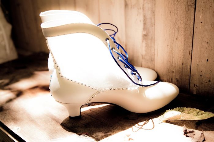 Inspire fellow brides with your DIY's!  Show us your projects pretty please with a cherry on top!