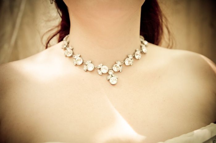 let me see your wedding dress accessories!