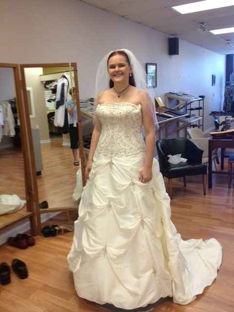 First dress fitting today!! *updated with pics!*