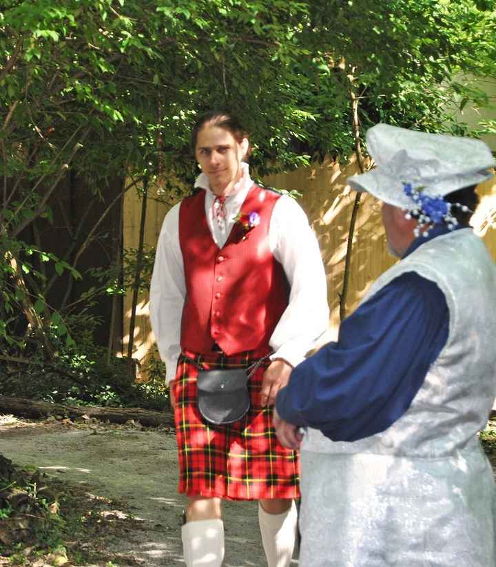My turn!  I'm back and married!!  *VERY pic heavy!*