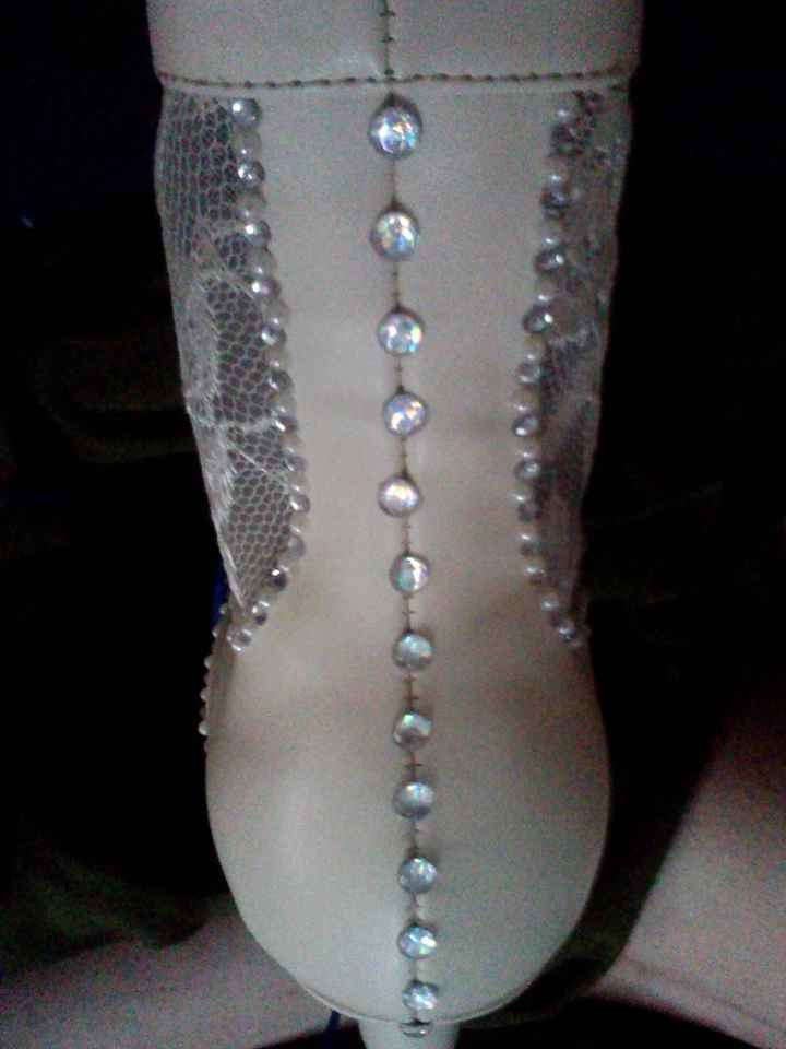 DIY Shoe Fun *pics*