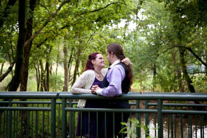 Sneak peek at our e-pics!!  Yay! *Pics*