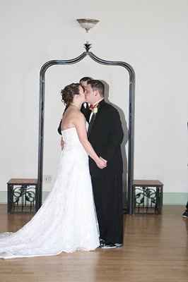 back and married!! pics!