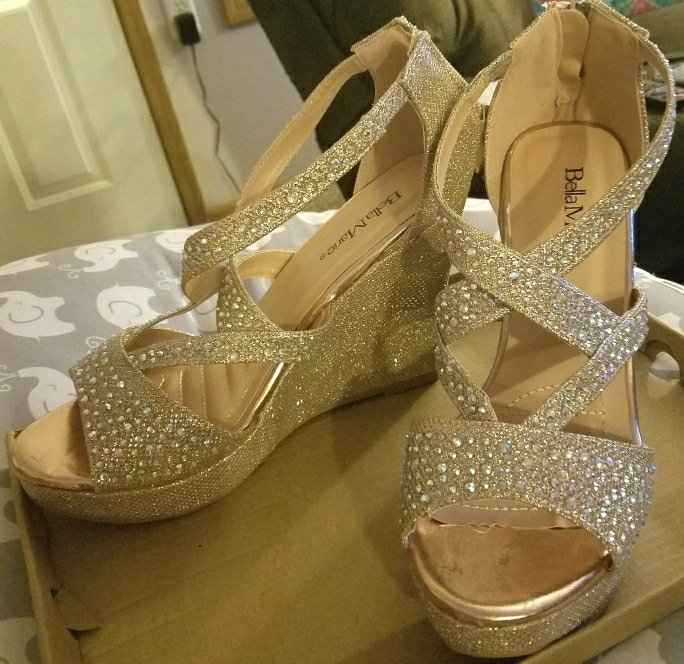 What shoes will you be wearing??  Heels? Flats? Boots? - 1