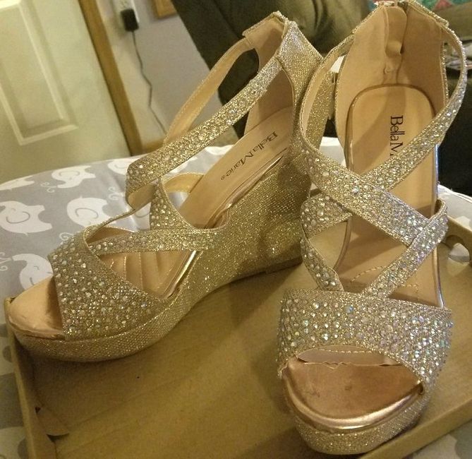 What shoes will you be wearing??  Heels? Flats? Boots? - 1