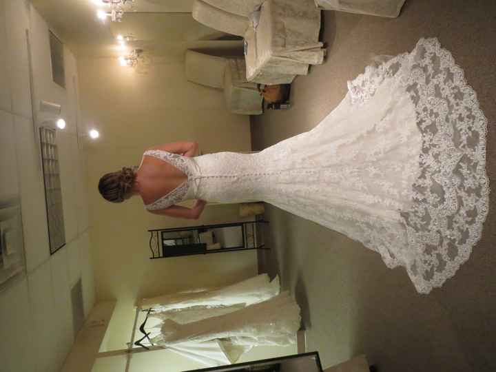 I need help picking a dress!!!!