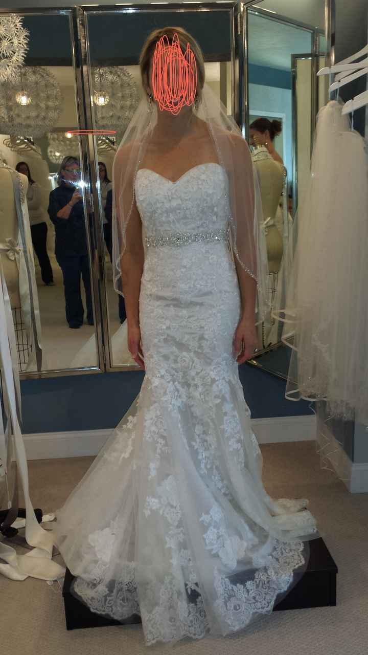 I need help picking a dress!!!!