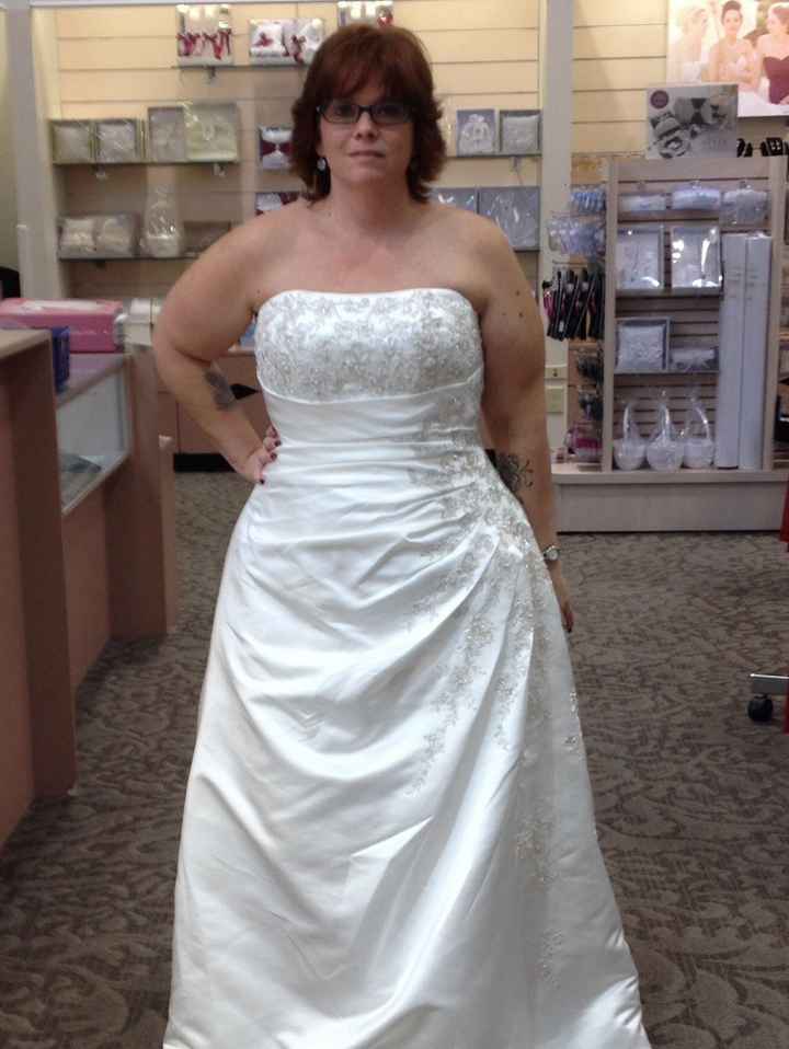 can i see you show off your gowns?