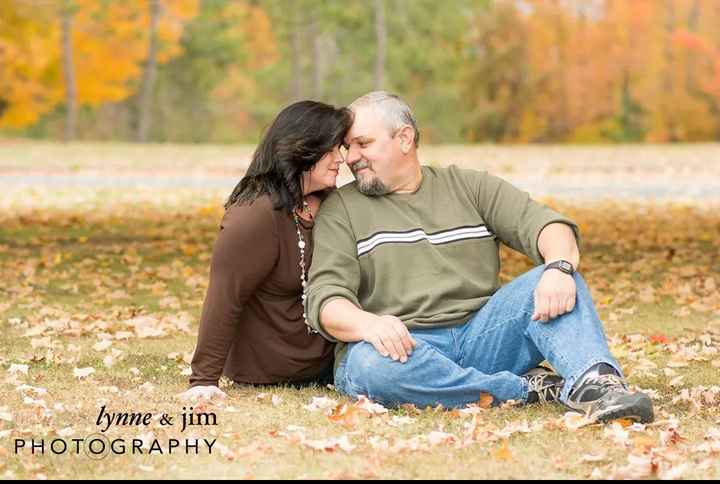 Engagement Photos.. Sneek peek!