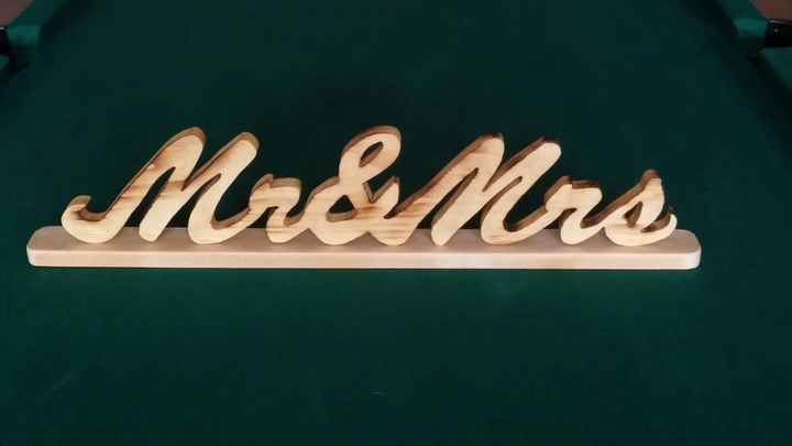 FH made our Mr & Mrs sign!