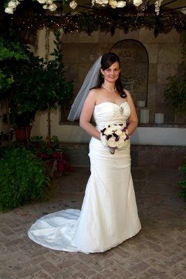 Milanoo.com wedding dresses???