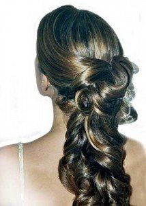 PLEASE help with hair suggestions ladies. I am running out of time :(