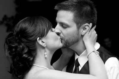 Argh!!! Can't seem to find jewelry for my dress! Please post yours...