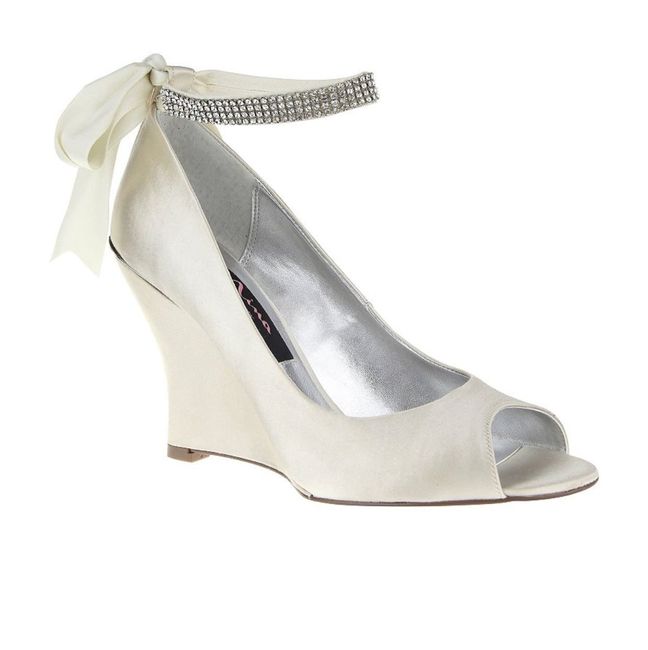 What shoes would you choose??
