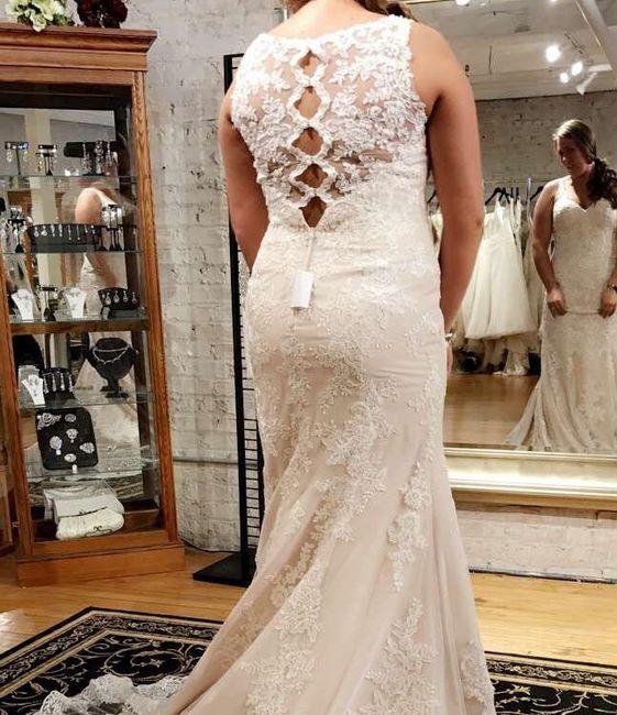 Let's see those dresses!!