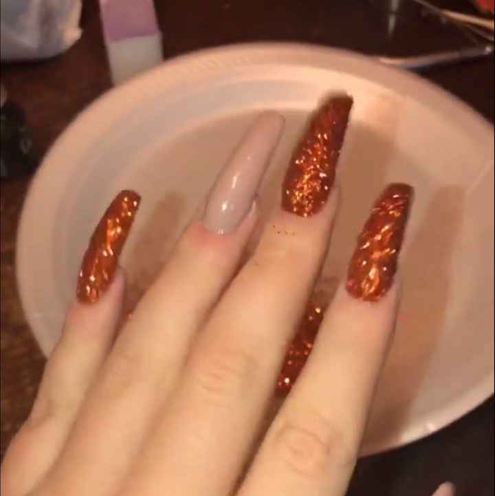  Nails! Show me show me! - 2