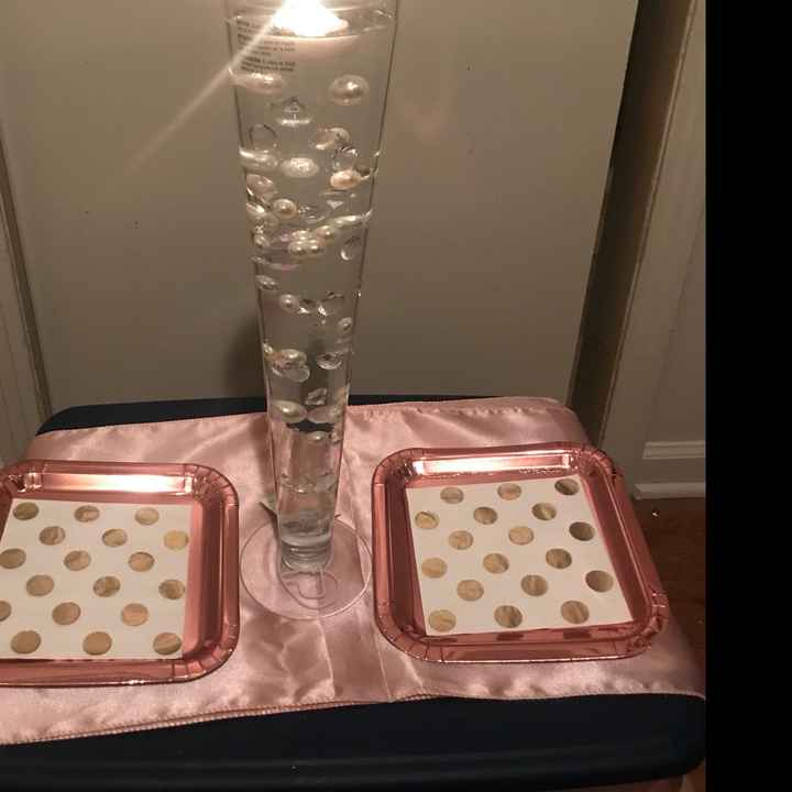 Who here is DIYing their centerpieces? - 1