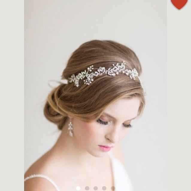 No veil? Show me what you wore for your headpiece! - 2