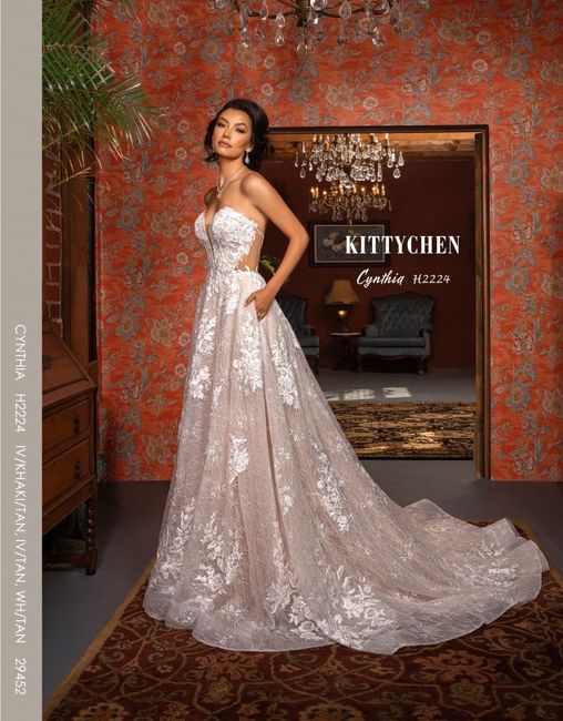 i found my dress! Can’t wait to try it in my size! Sample was very I’ll fitting 😂 4