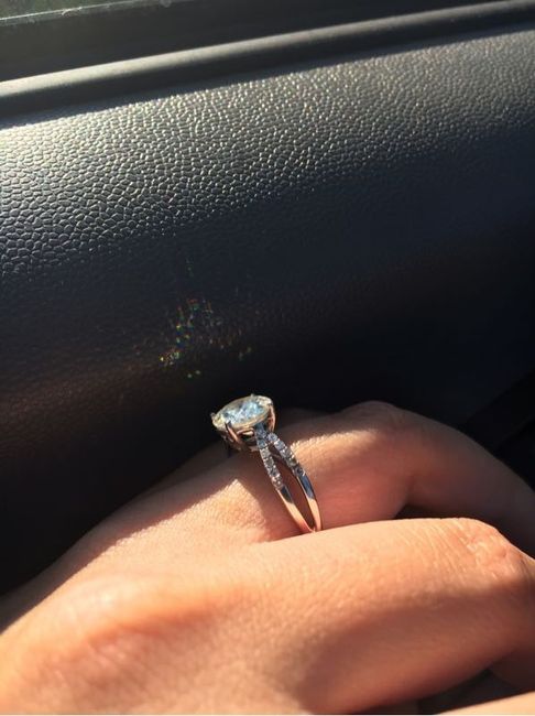 Love ring pics!