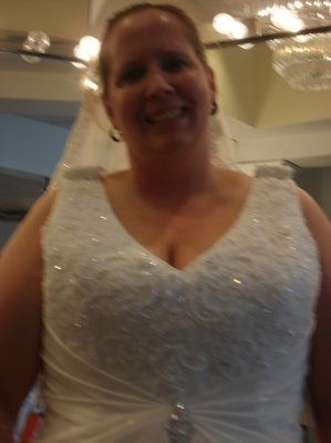 First Dress Fitting...***PICS ATTACHED!!!