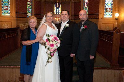 Here are the pics....I'm a Mrs!!!
