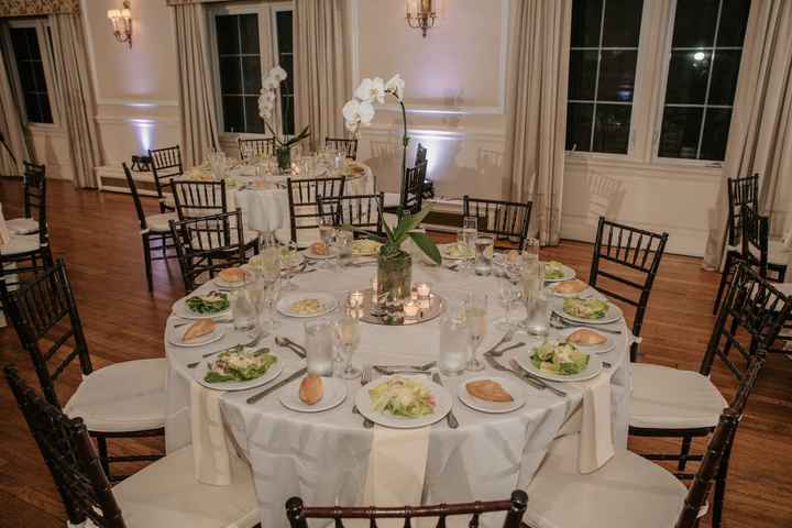 Trader Joe's centerpieces and bridesmaid boutiques! - 3