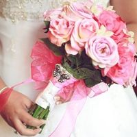 Bride's Bouquet... Inspiration?? And show YOURS off!! :D